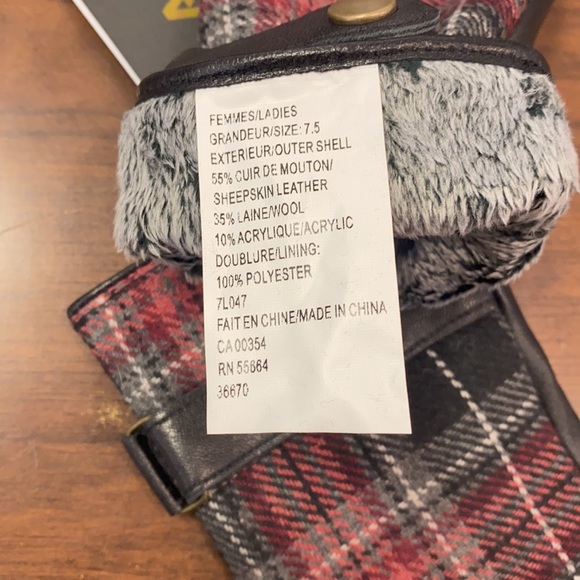 Ladies Belted tartan plaid winter gloves wool w/ sheepskin leather - Picture 5 of 7